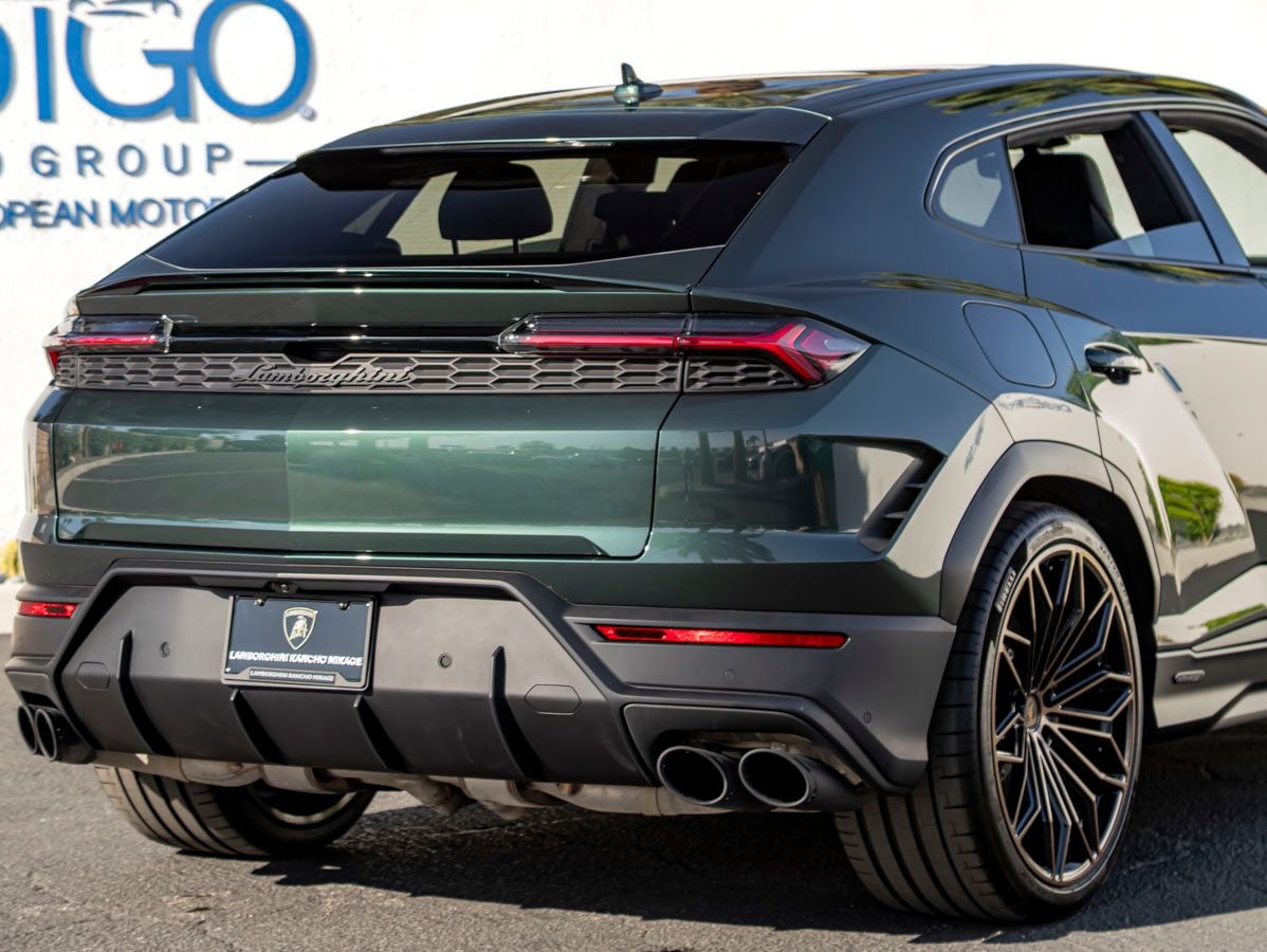 2026 Lamborghini Urus SE