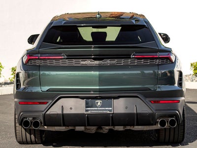 2026 Lamborghini Urus SE