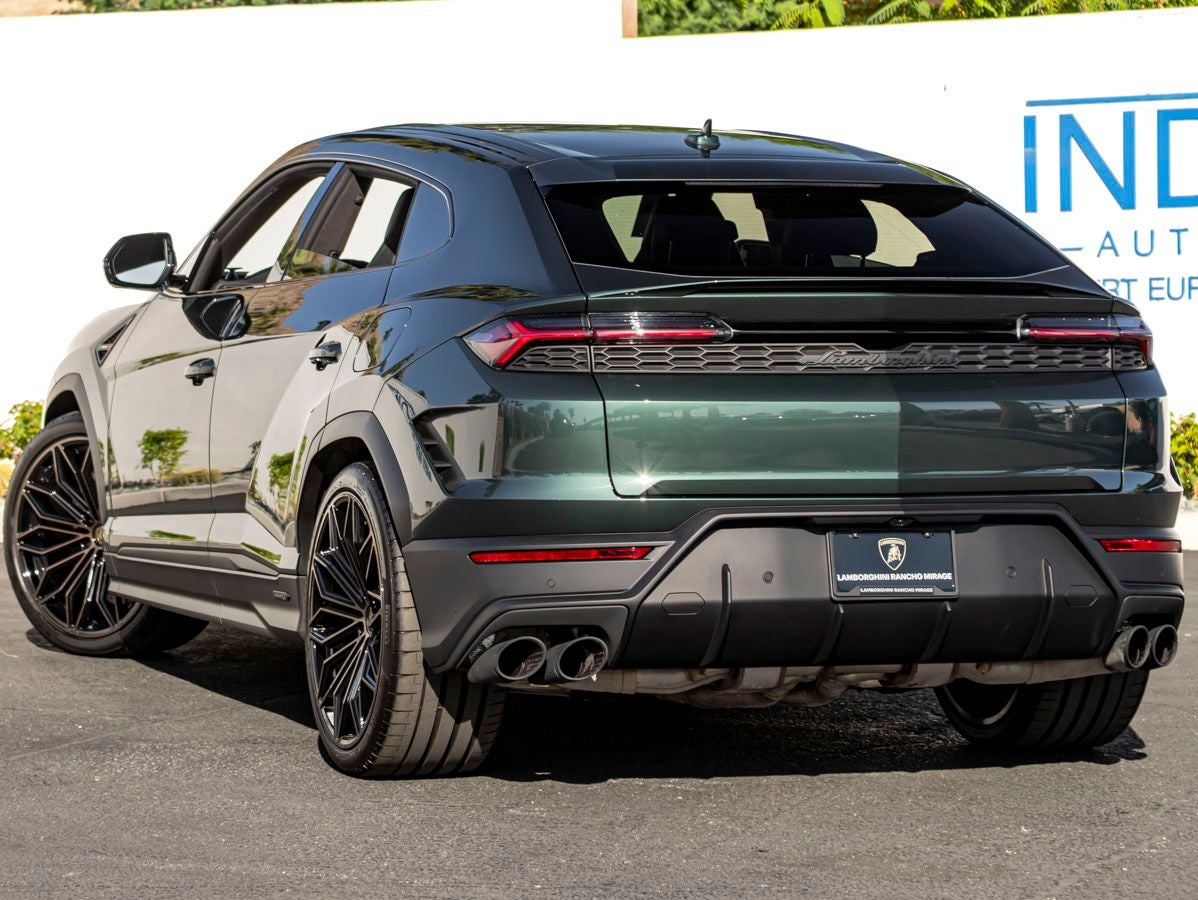 2026 Lamborghini Urus SE