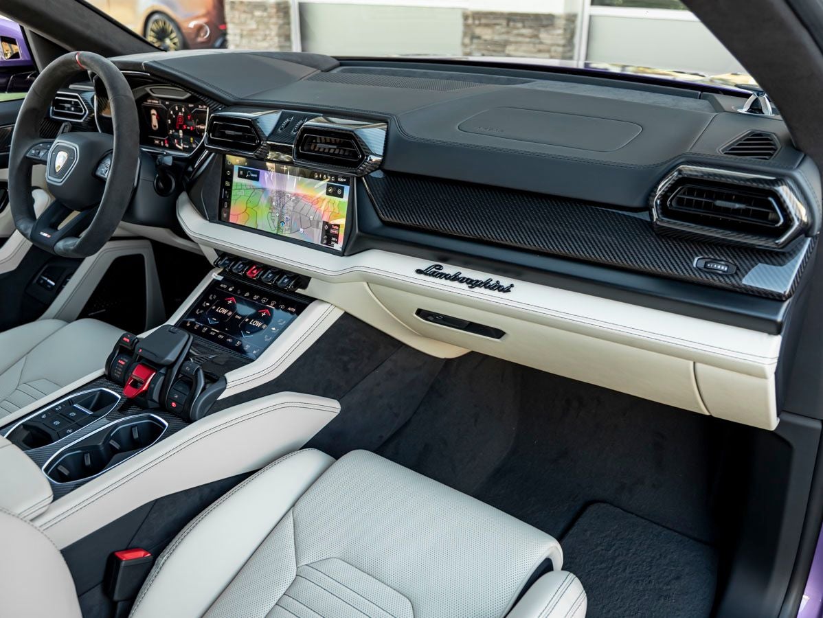 2026 Lamborghini Urus SE