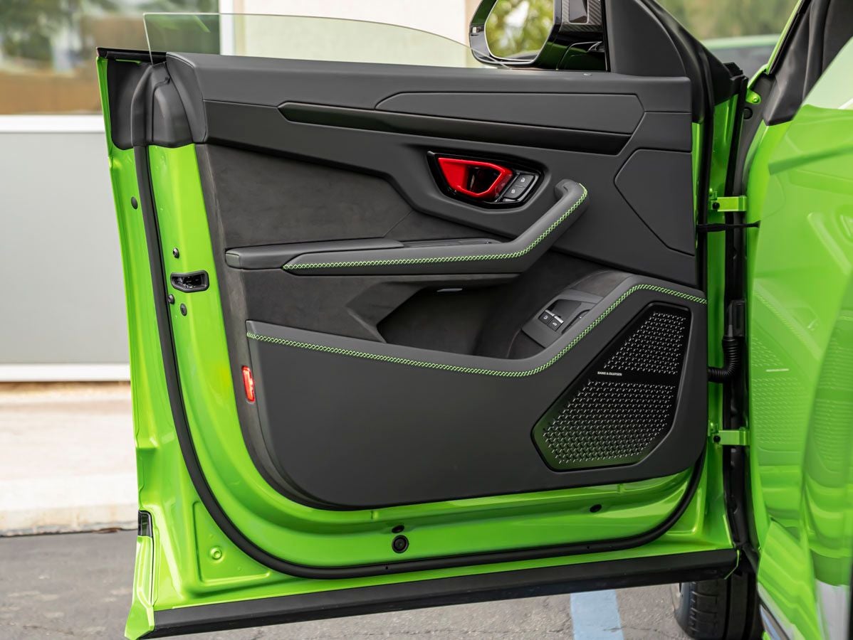 2026 Lamborghini Urus SE