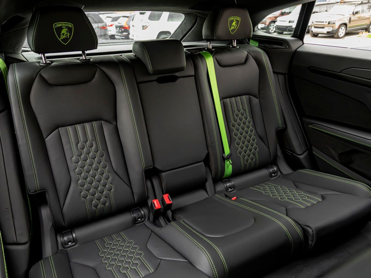 2026 Lamborghini Urus SE