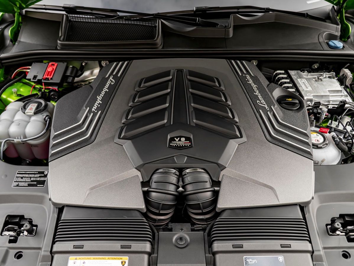 2026 Lamborghini Urus SE