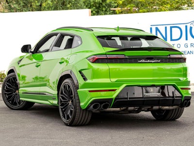 2026 Lamborghini Urus SE