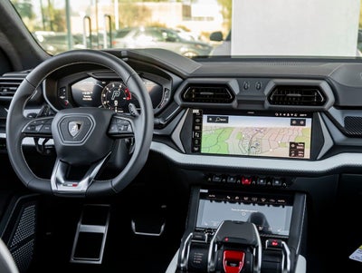 2026 Lamborghini Urus SE