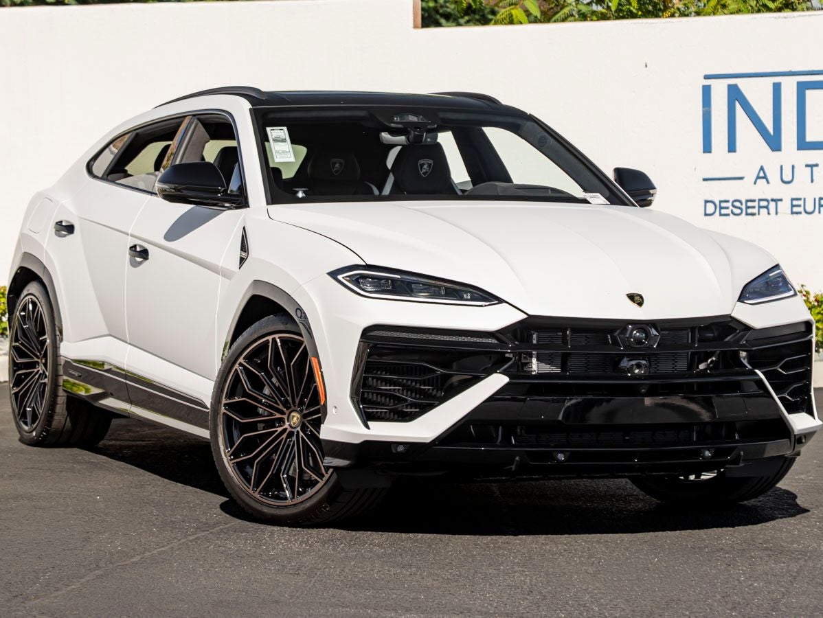 2026 Lamborghini Urus SE