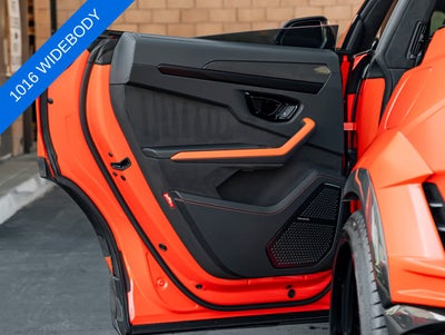 2025 Lamborghini Urus SE