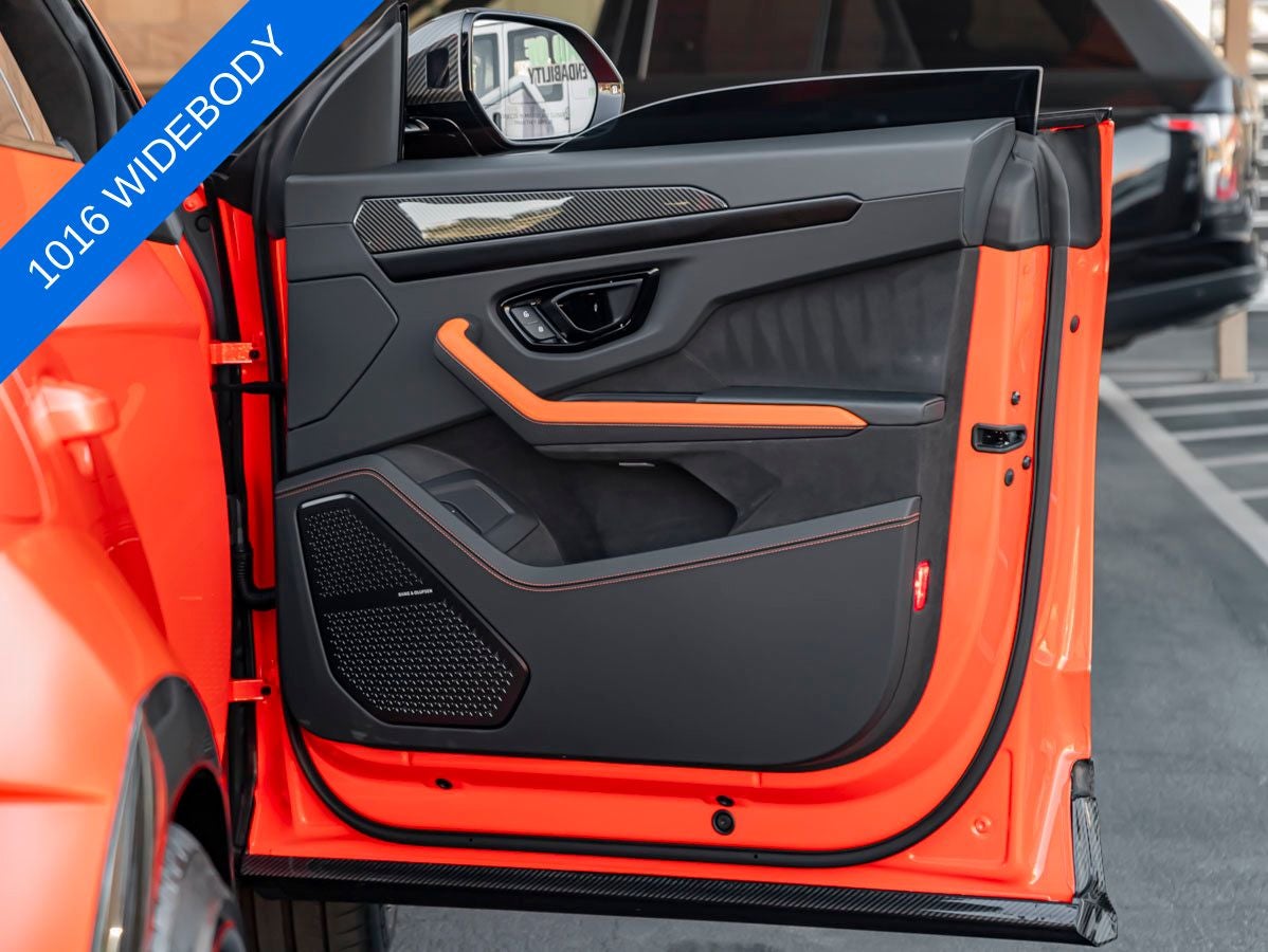 2025 Lamborghini Urus SE