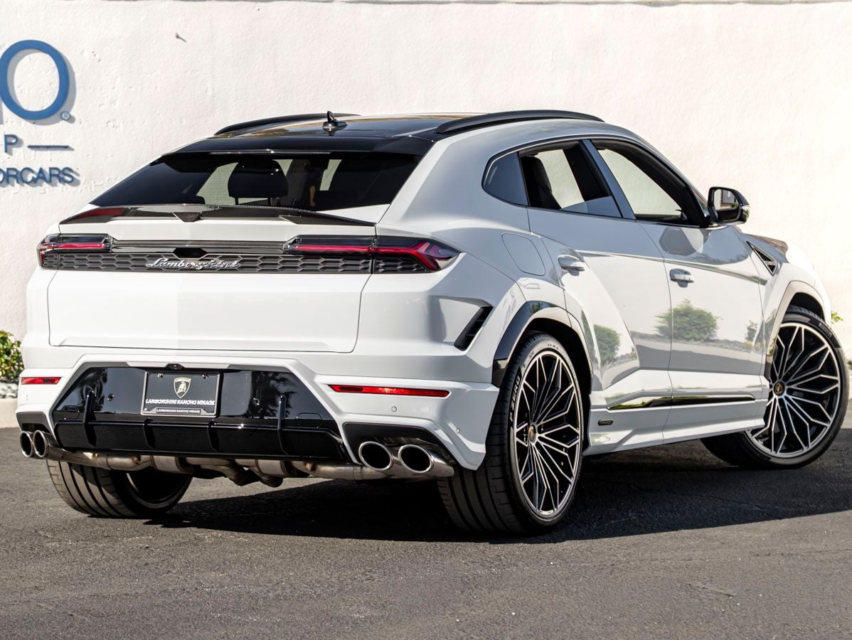2026 Lamborghini Urus SE