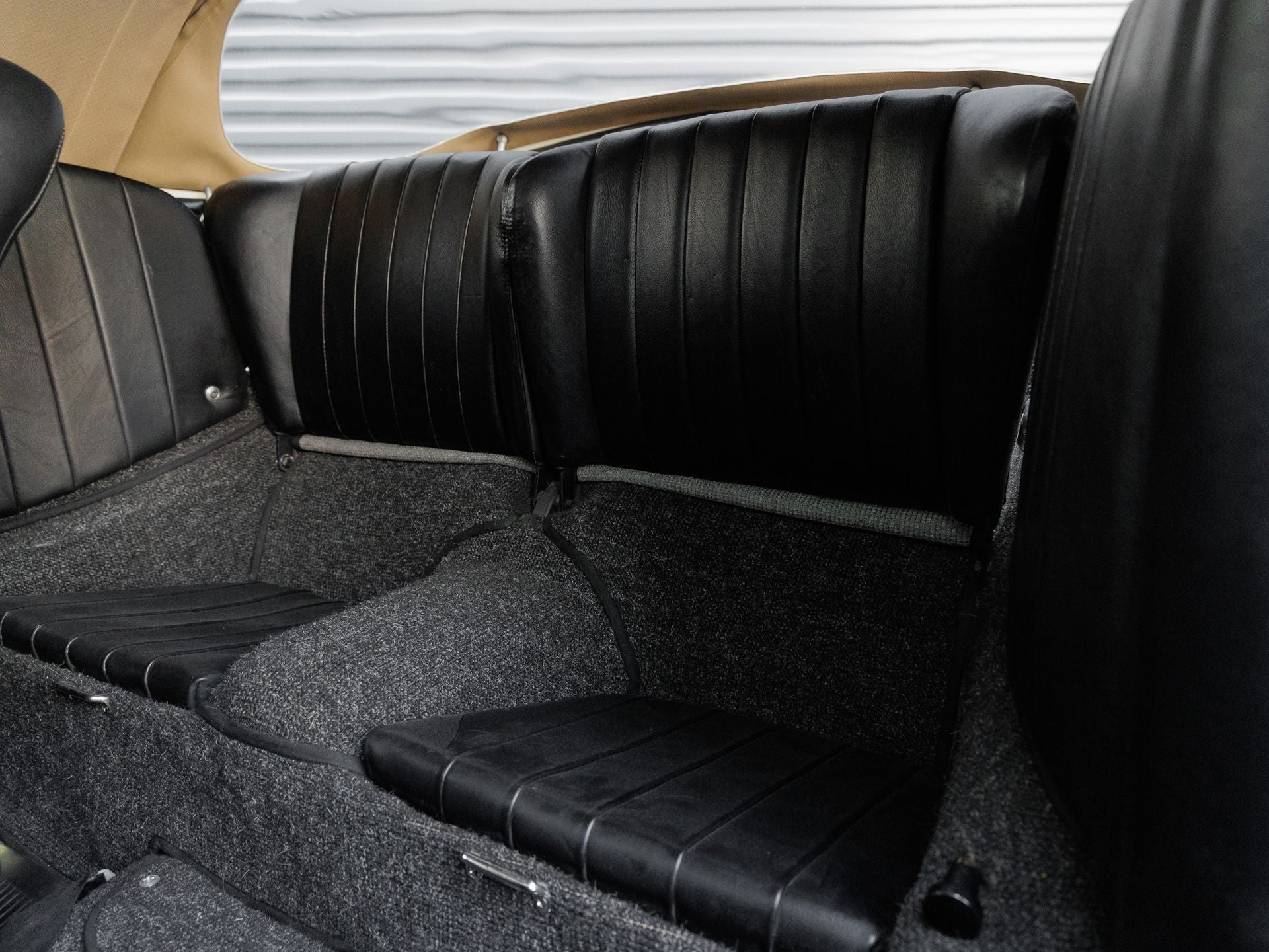 1965 Porsche 356 Base