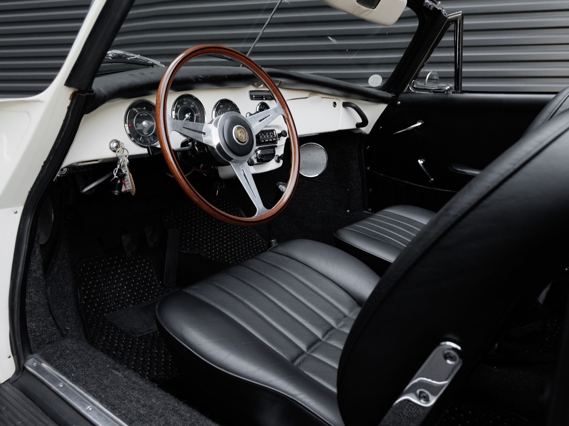 1965 Porsche 356 Base