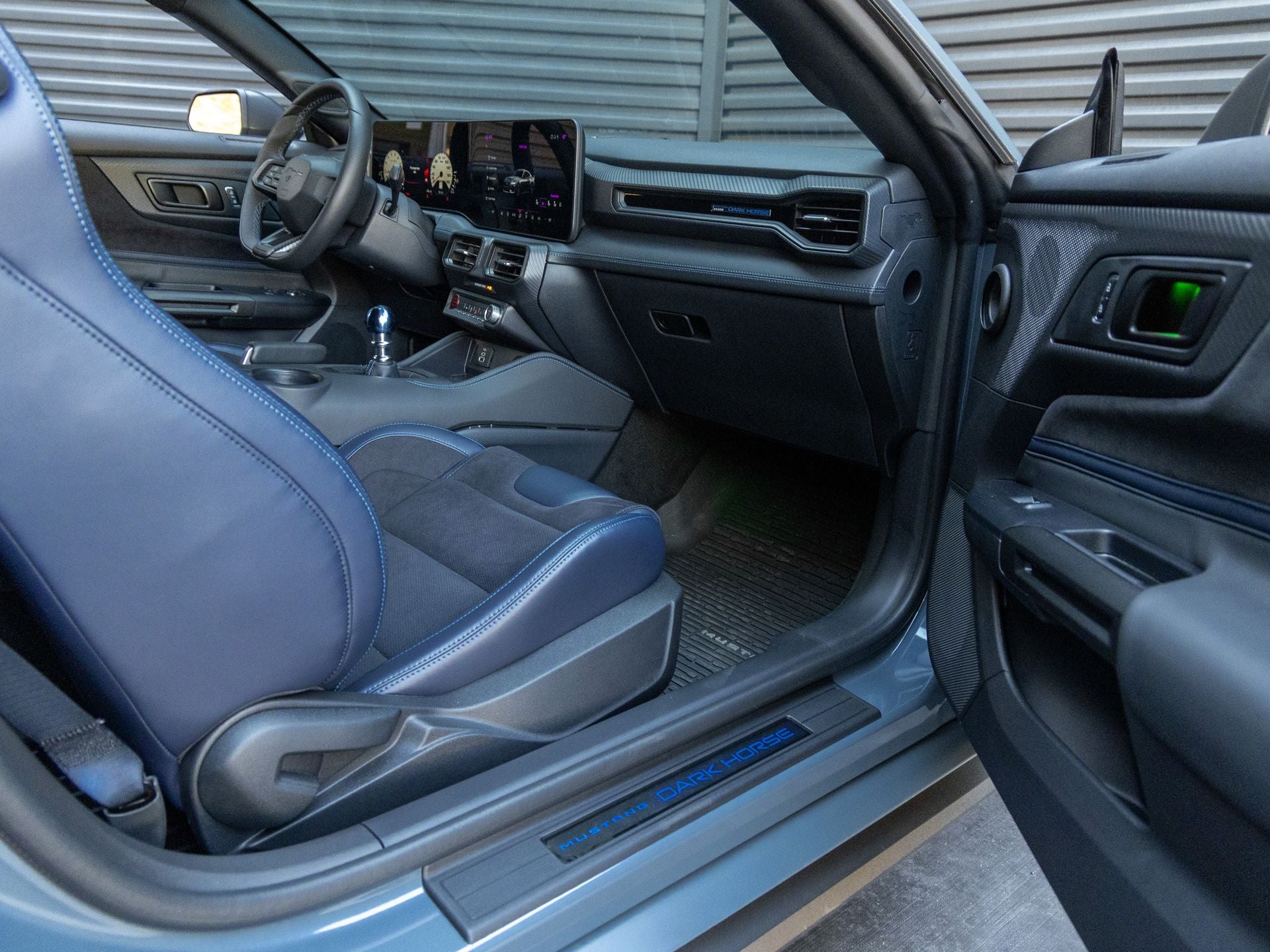 2025 Ford Mustang Dark Horse