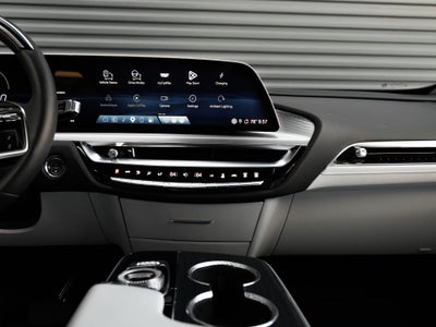 2025 Cadillac LYRIQ Sport
