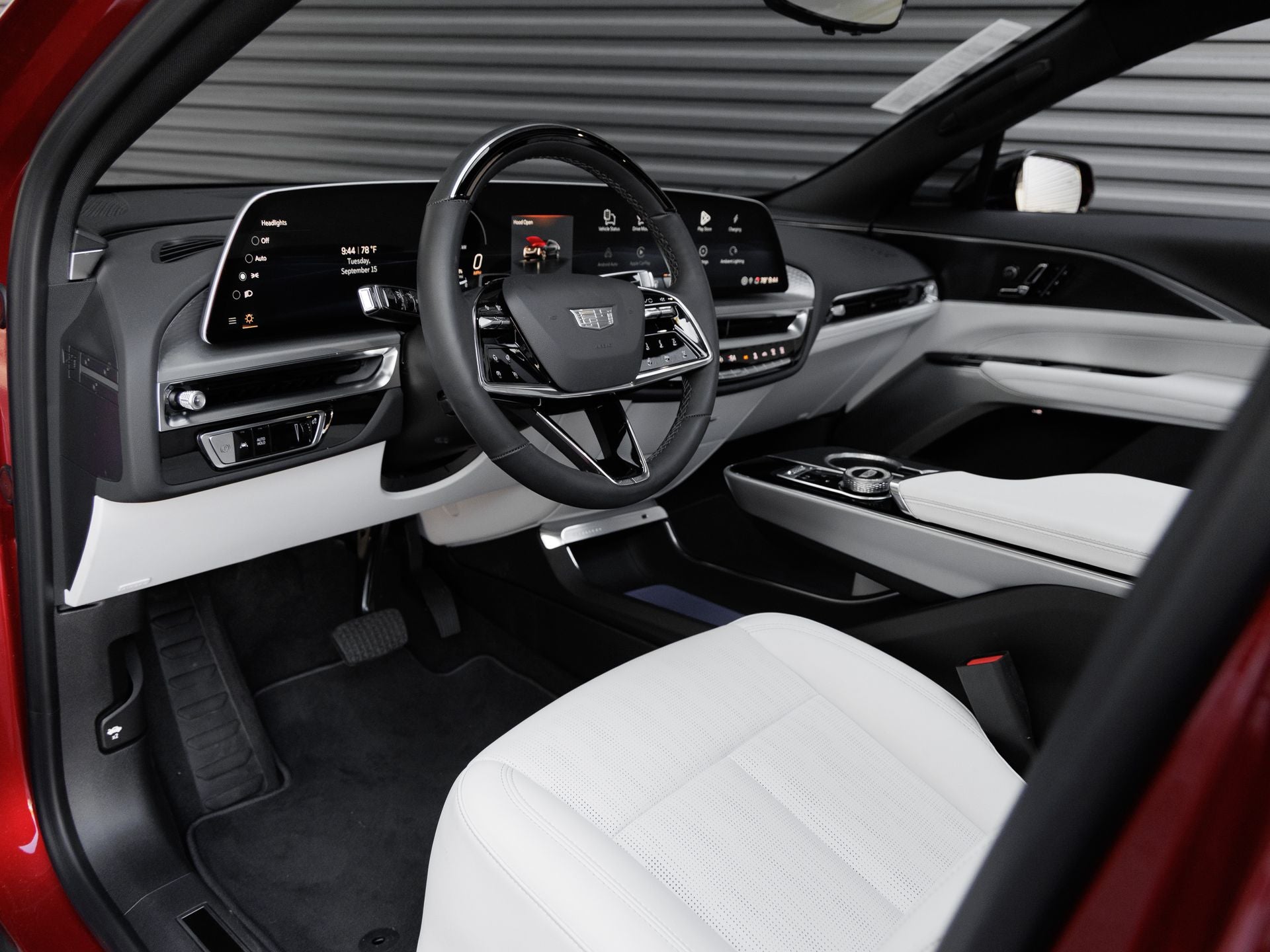 2025 Cadillac LYRIQ Sport