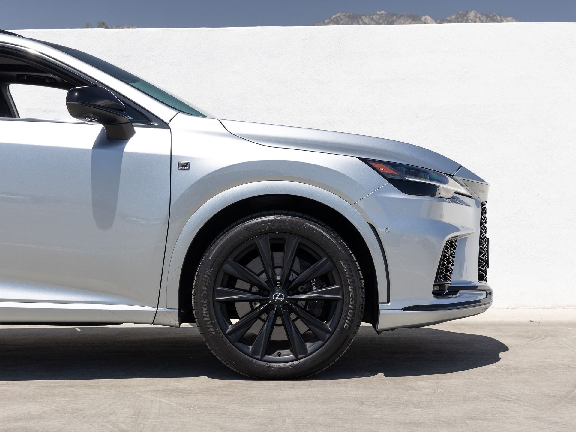 2023 Lexus RX 500h F SPORT Performance