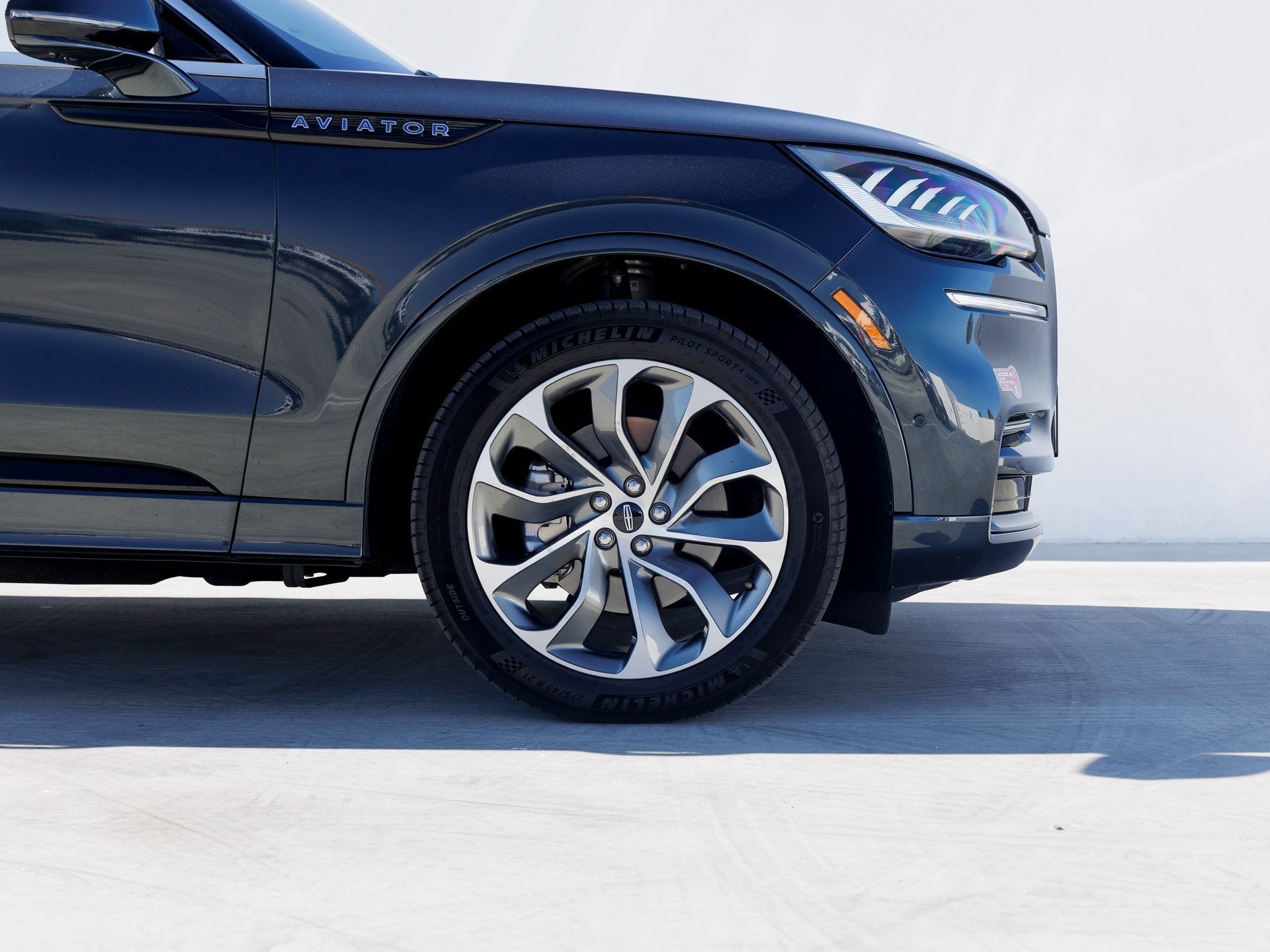 2023 Lincoln Aviator Plug-In Hybrid Grand Touring