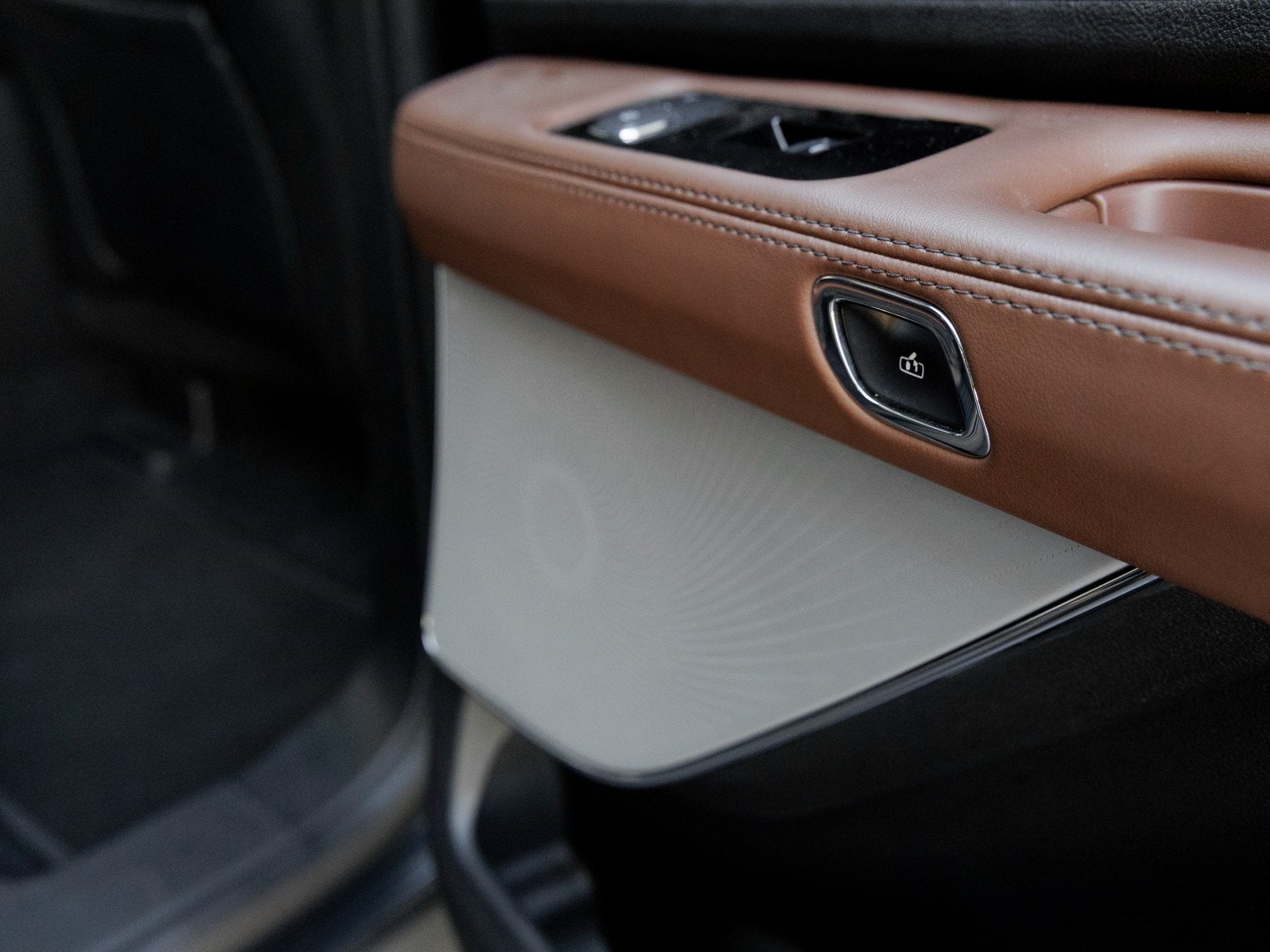 2023 Lincoln Aviator Plug-In Hybrid Grand Touring