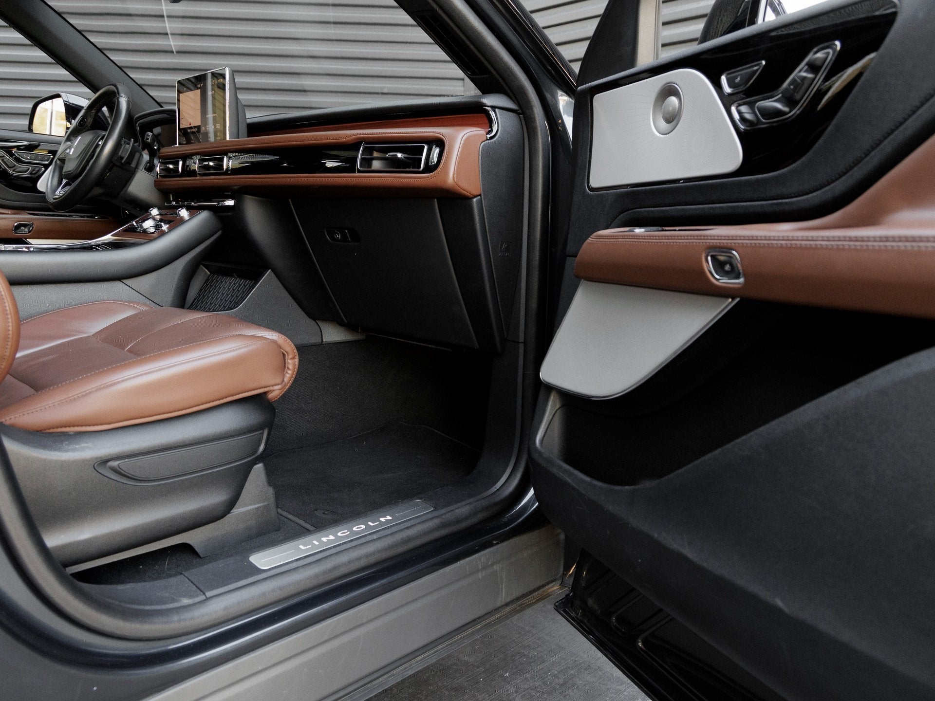 2023 Lincoln Aviator Plug-In Hybrid Grand Touring