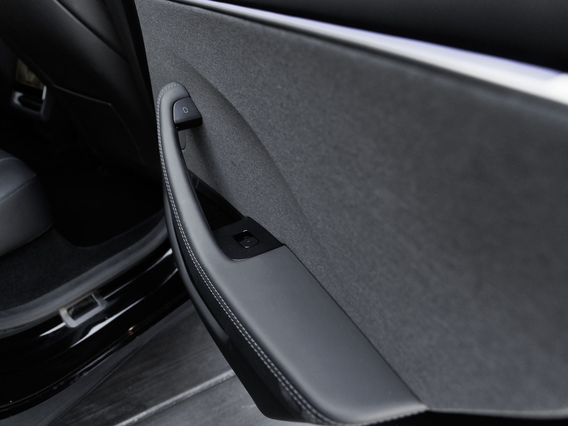 2024 Tesla Model 3 Base