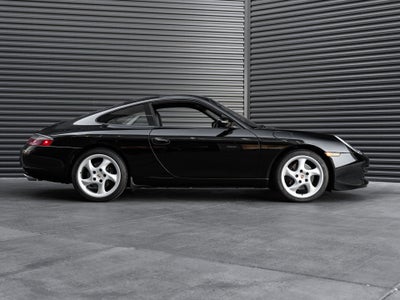 2001 Porsche 911 911 Carrera Coupe
