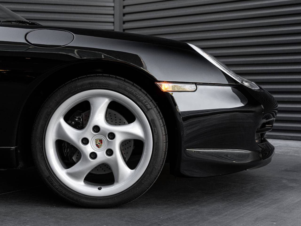 2001 Porsche 911 911 Carrera Coupe