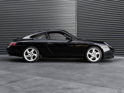 2001 Porsche 911 911 Carrera Coupe