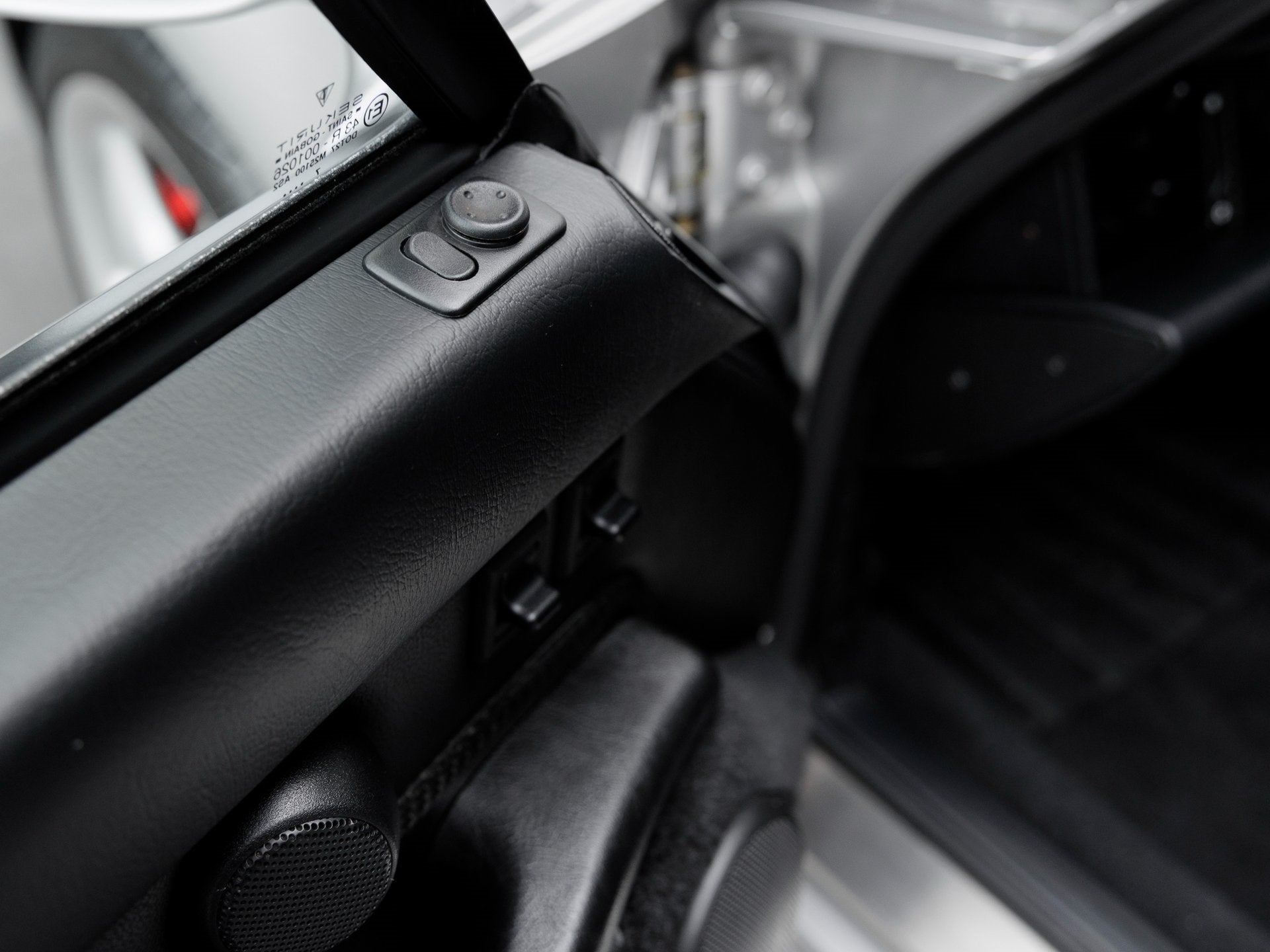 1998 Porsche 911 911 Carrera 4S Coupe