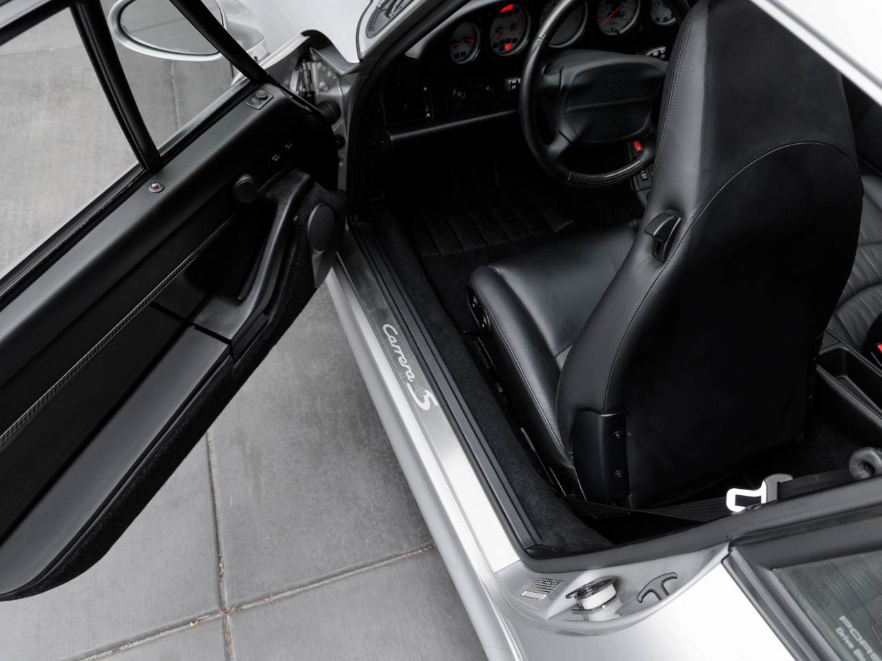 1998 Porsche 911 911 Carrera 4S Coupe