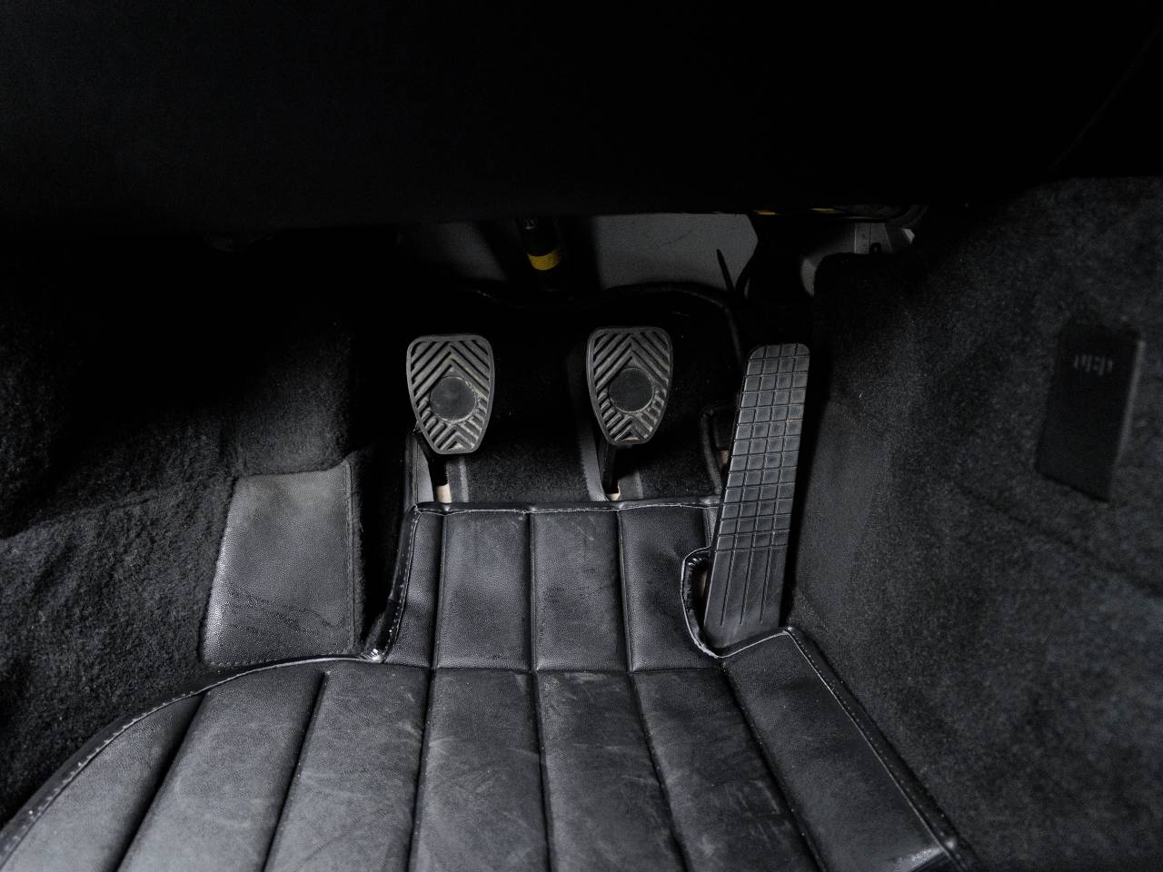 1998 Porsche 911 911 Carrera 4S Coupe