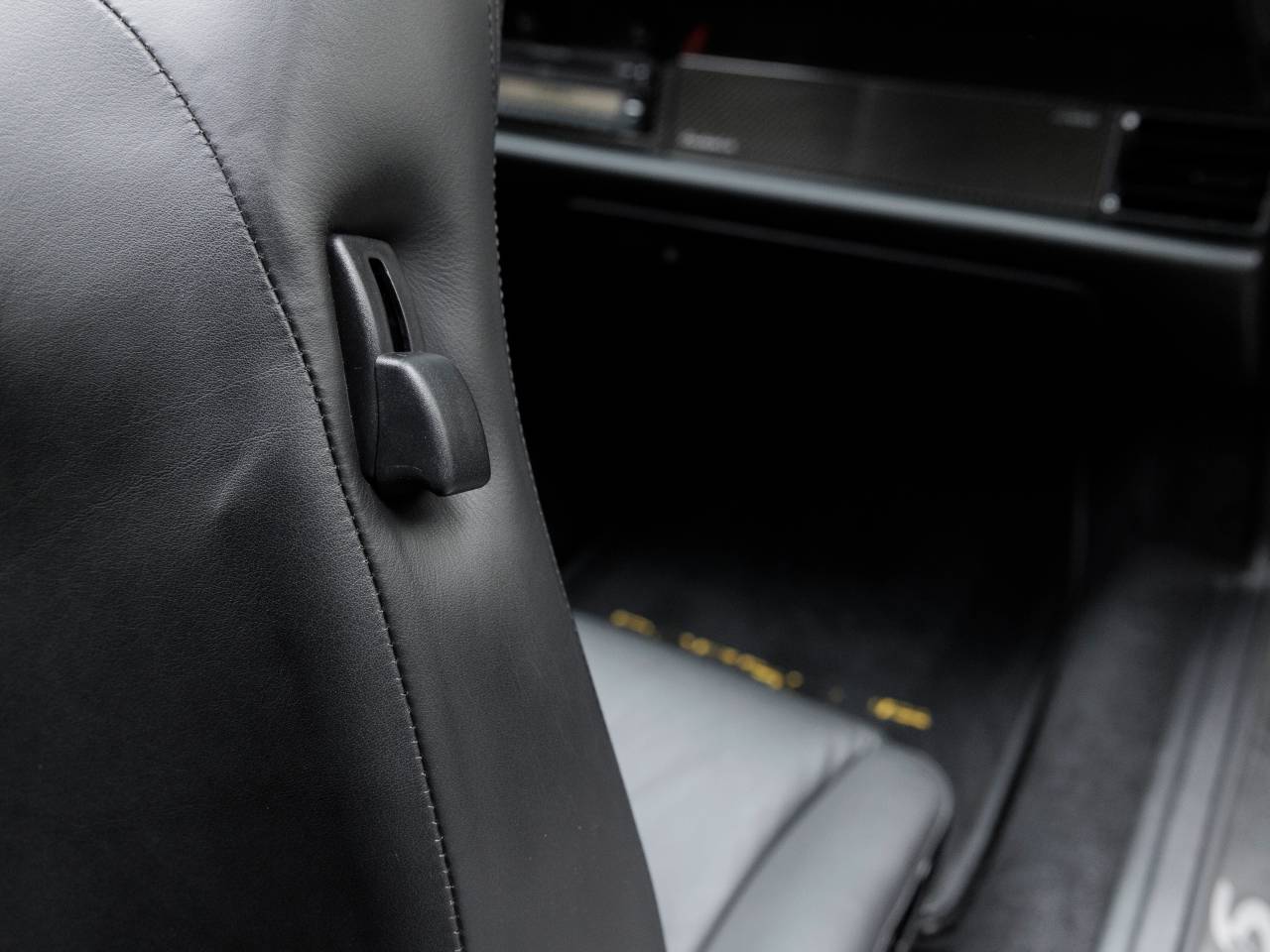 1998 Porsche 911 911 Carrera 4S Coupe