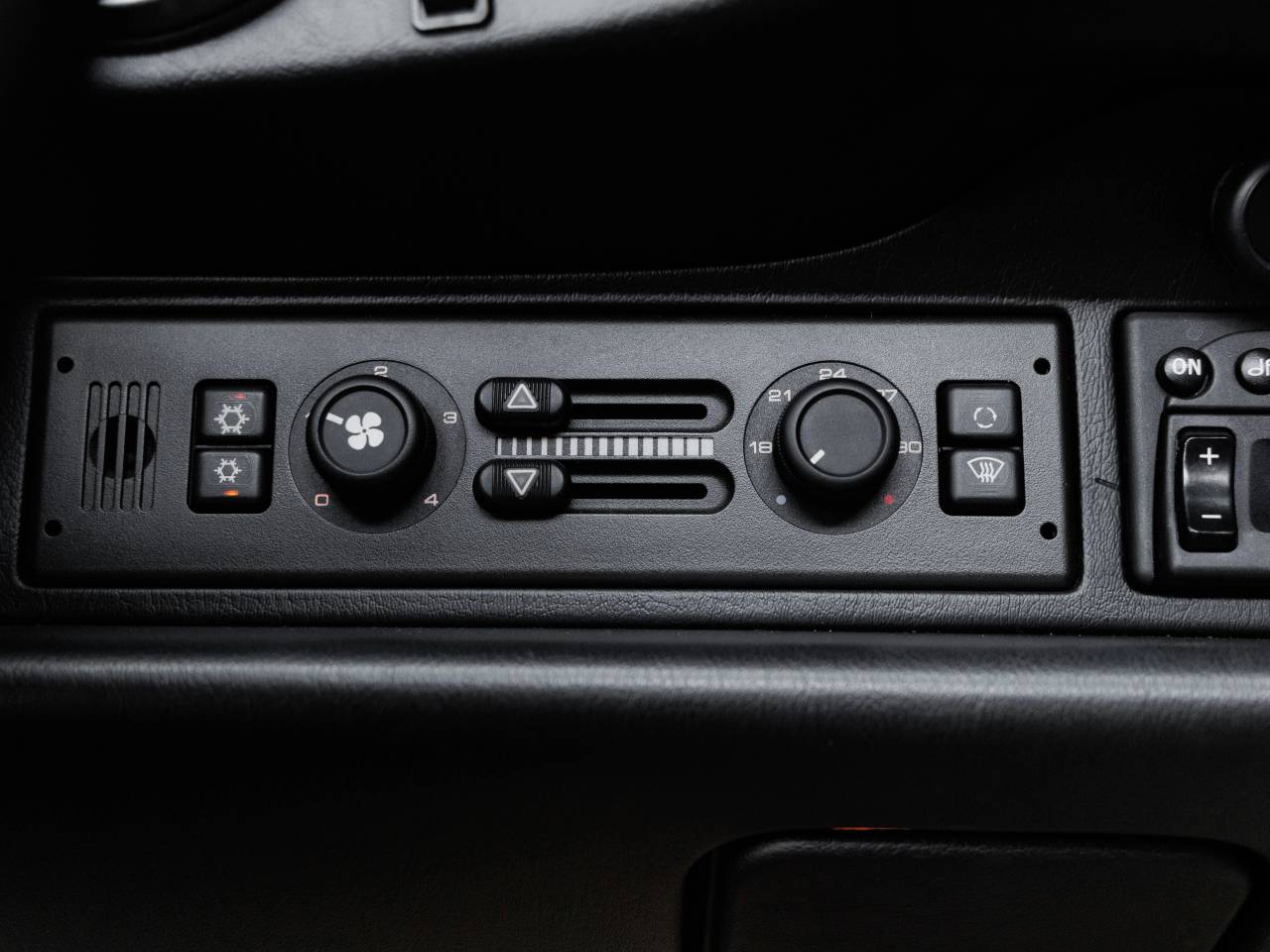 1996 Porsche 911 911 Carrera 4S Coupe