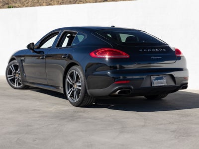 2016 Porsche Panamera Panamera