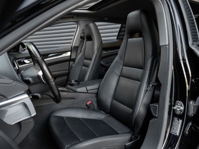 2016 Porsche Panamera Panamera