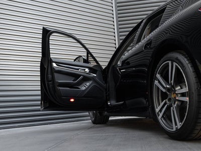 2016 Porsche Panamera Panamera