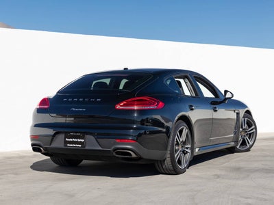 2016 Porsche Panamera Panamera
