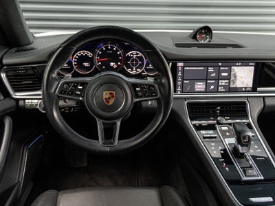 2020 Porsche Panamera Panamera