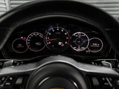 2020 Porsche Panamera Panamera