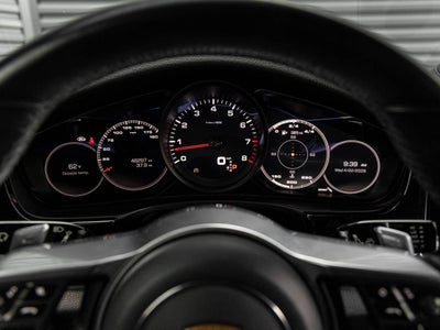 2020 Porsche Panamera Panamera