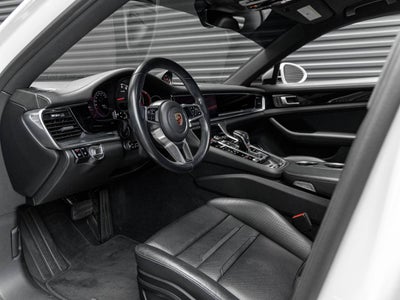 2020 Porsche Panamera Panamera