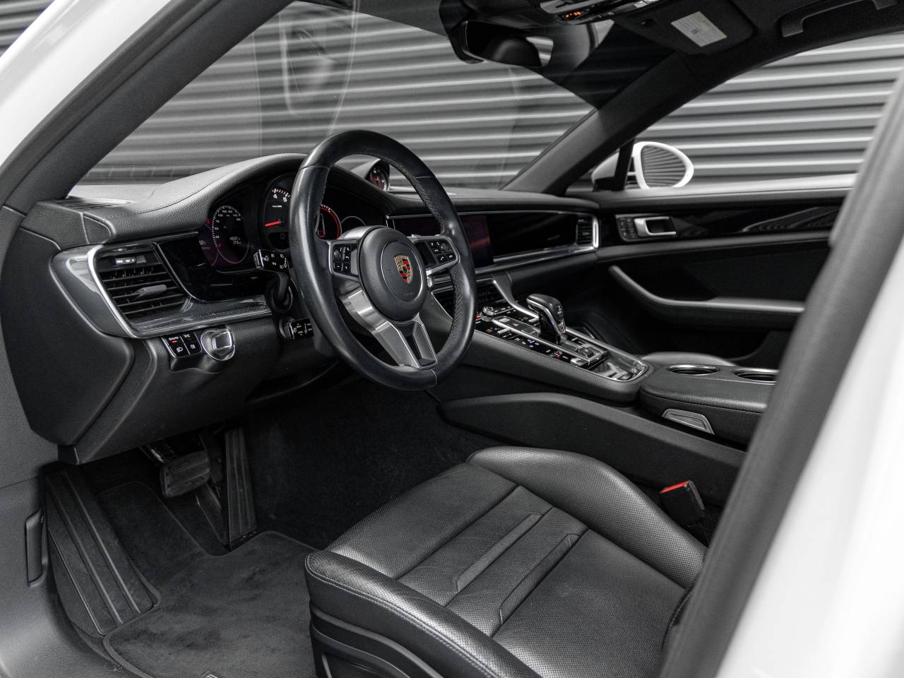 2020 Porsche Panamera Panamera