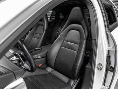 2020 Porsche Panamera Panamera