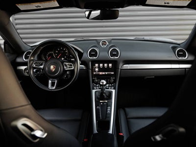 2025 Porsche 718 718 Cayman Style Edition