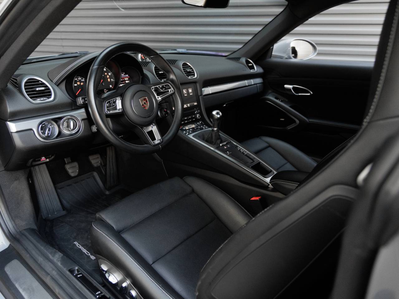 2025 Porsche 718 718 Cayman Style Edition