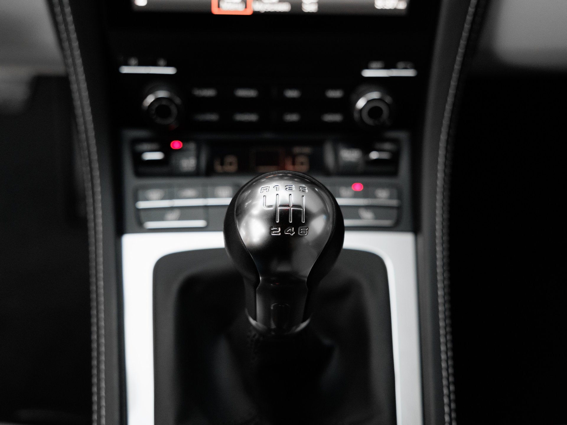 2024 Porsche 718 718 Cayman