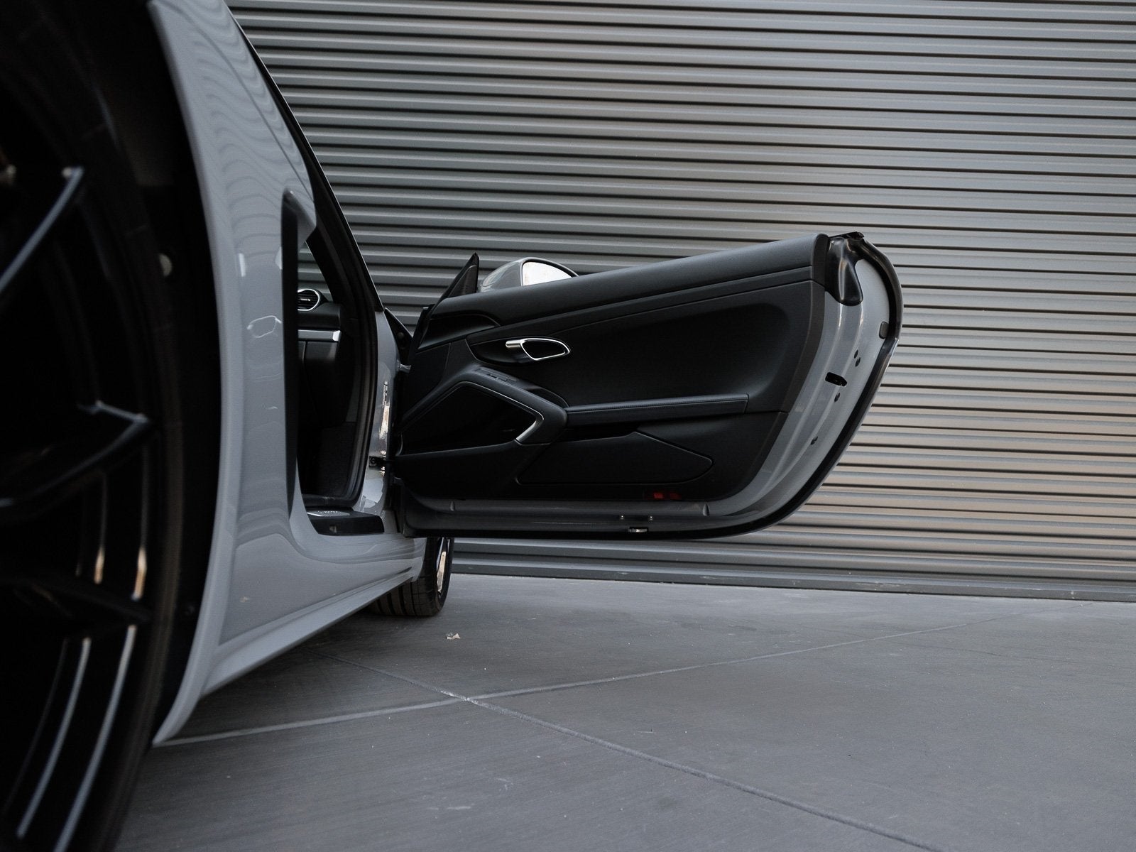 2025 Porsche 718 Cayman Base