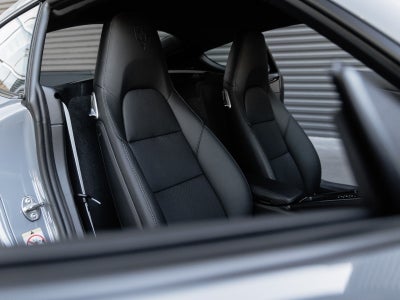 2025 Porsche 718 Cayman Base