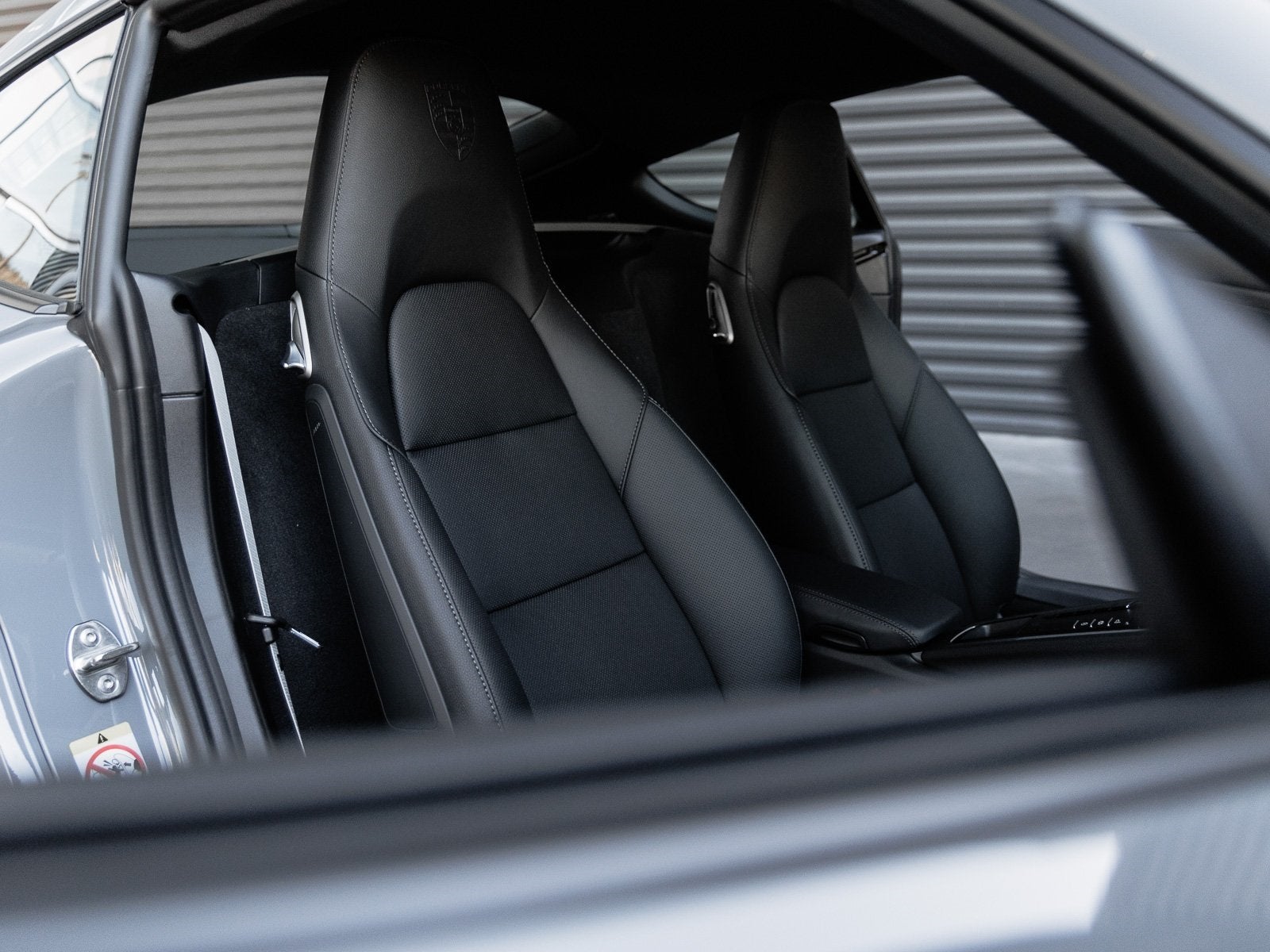 2025 Porsche 718 Cayman Base