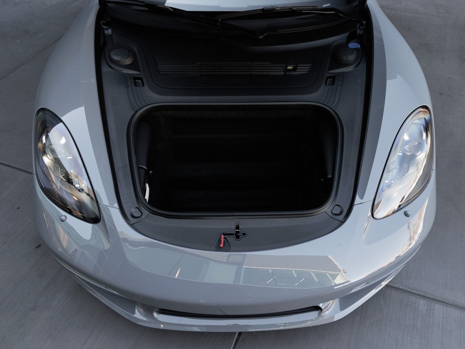 2025 Porsche 718 Cayman Base