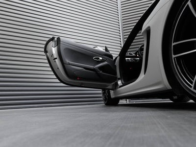 2025 Porsche 718 718 Cayman