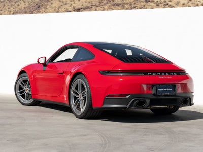 2025 Porsche 911 Carrera